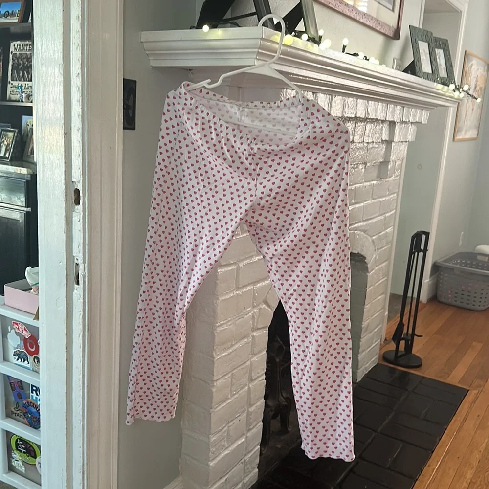 Roller Rabbit Pink Heart Patterned PJ Set - Picture 4 of 6
